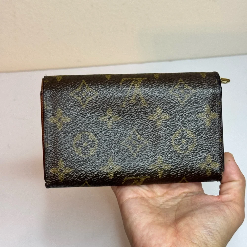 Louis Vuitton Monogram Porte Monnaie Tresor Wallet